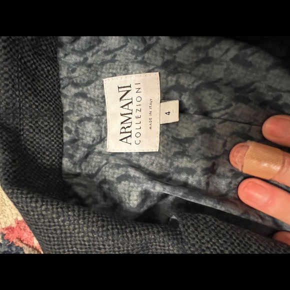 Armani Collezioni vintage 100% wool blazer size 4 made in Italy - Picture 6 of 9